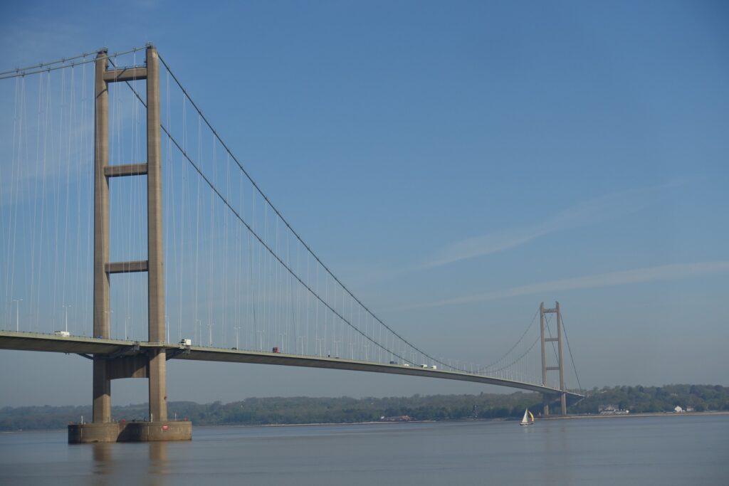 hull-humber-bridge